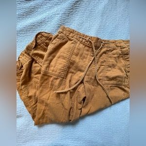 Old navy dark khaki pants